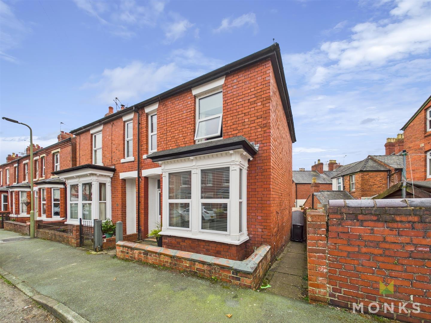 25 Stewart Road, Oswestry, SY11 2HB For Sale